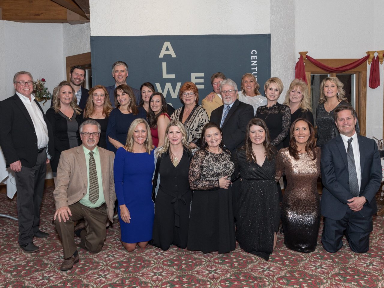 Group Photo At Banquet